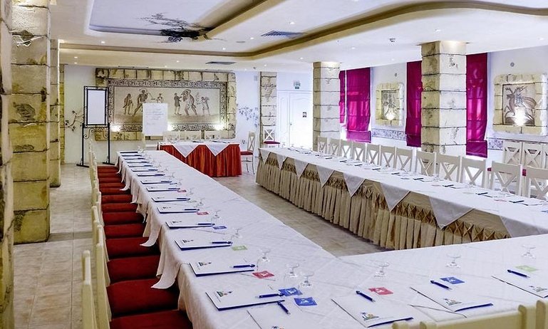 houda_golf_monastir_26__769x462_q85_crop smart_subsampling-2.jpg