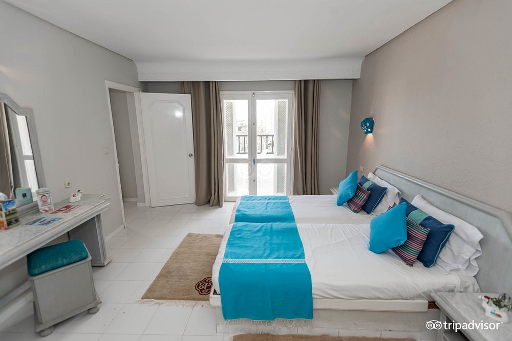 quadruple-room--v12751249